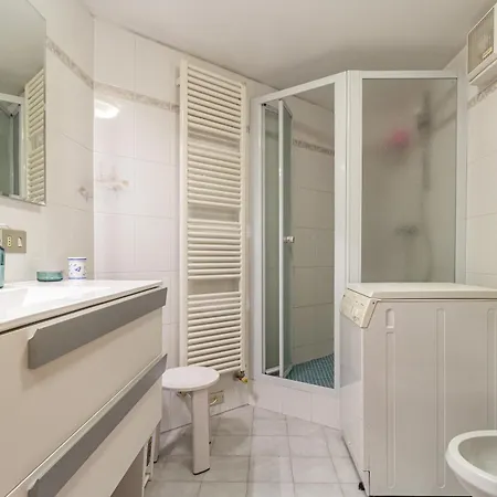 Familybo Jacqueline *