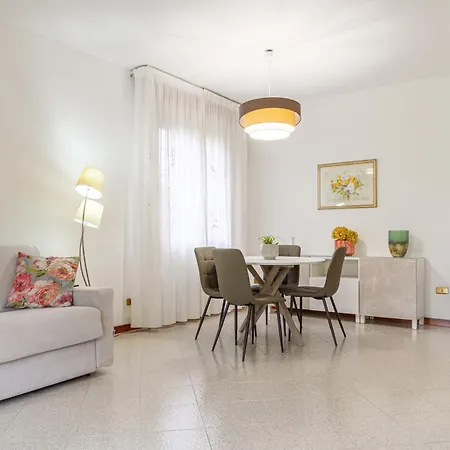 Familybo Jacqueline Apartamento *