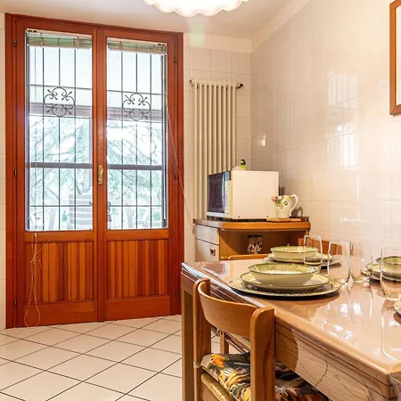 Familybo Jacqueline *